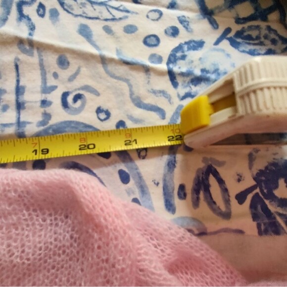 Pink Sheer Super Stretchy Slouch Roll Neck Sweater Size Medium - Picture 8 of 8